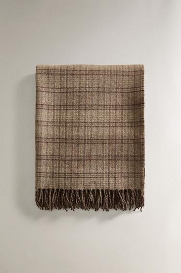 STRIPED THROW - Khaki by Zara
