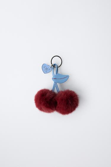 FAUX FUR CHERRY KEY RING - Burgundy by Zara