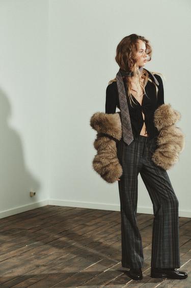 Zara {名称} - {颜色} - 0 图片