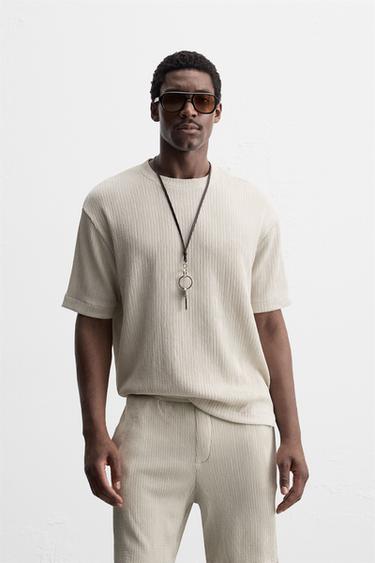 IRREGULAR TEXTURE T-SHIRT - Light grey by Zara