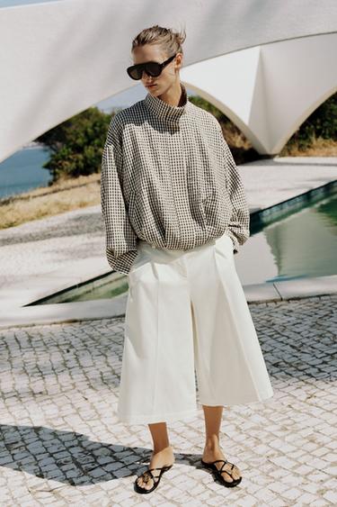 LONG BELTED BERMUDA SHORTS - White by Zara