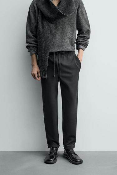 NON-IRON COMFORT JOGGER WAIST TROUSERS - Black by Zara