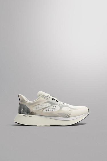 RUNNING SHOES - White by Zara