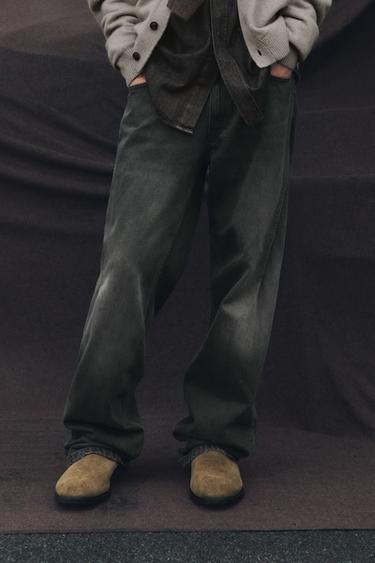 BAGGY FIT JEANS WITH TWISTED SEAM - Green by Zara