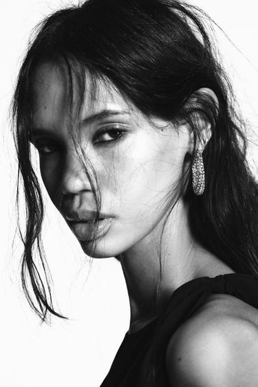 Zara {名称} - {颜色} - 0 图片