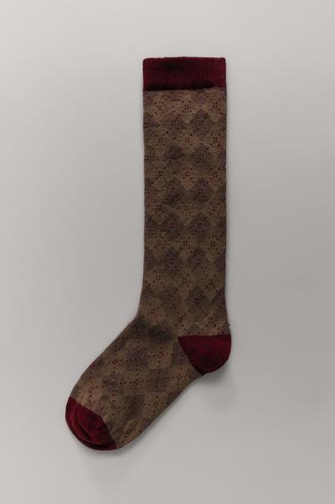 Zara {名称} - {颜色}