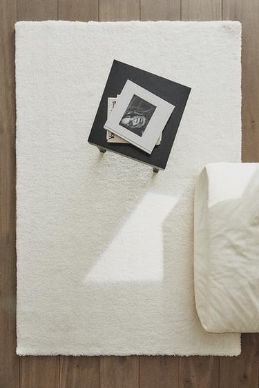 SOFT TEXTURED RUG - Ecru by Zara