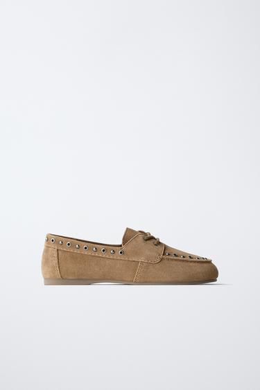 LEATHER STUDDED DECK SHOES - Beige by Zara