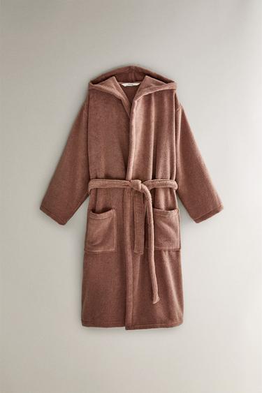 EXTRA SOFT HOODED BATHROBE (380 GXM²) - Pink by Zara - Image 0