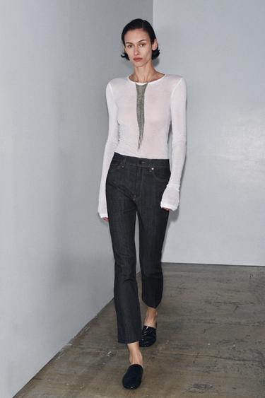 Zara {名称} - {颜色}