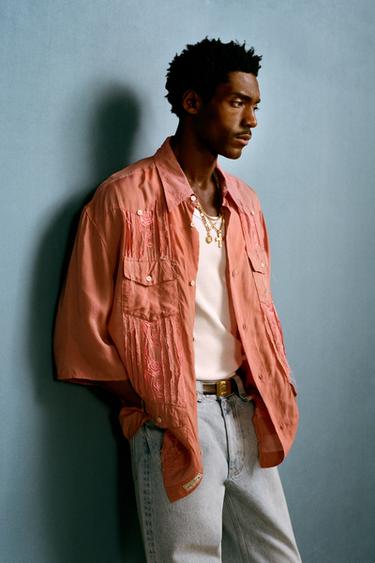 Zara {名称} - {颜色}