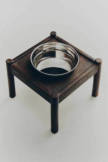 TALL WOODEN PET FOOD BOWL - Brown by Zara