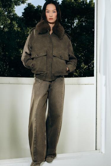 TRF OVERSIZE LOW-RISE JEANS - Brown by Zara