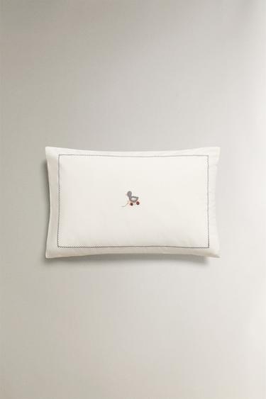 CHILDREN’S DUCKLING PILLOWCASE - Oyster-white by Zara - Image 0