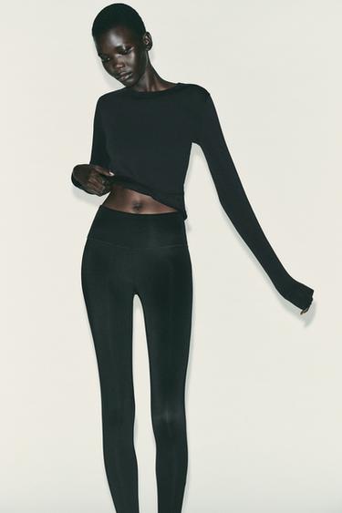 LONG SLEEVE T-SHIRT - Black by Zara