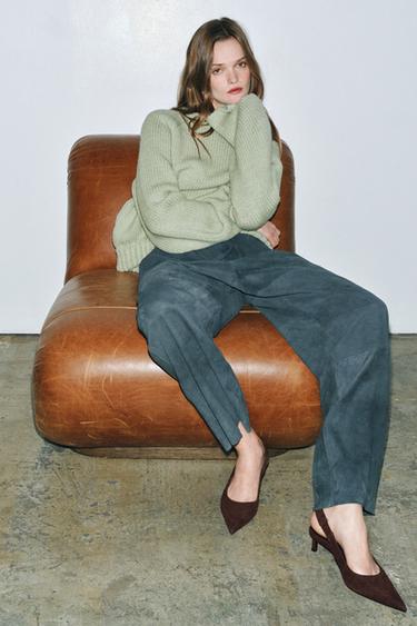 SUEDE KITTEN HEEL SLINGBACK SHOES - Chocolate Brown by Zara