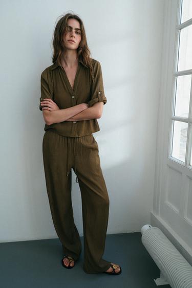 FLOWING STRAIGHT-LEG TROUSERS - Olive green by Zara
