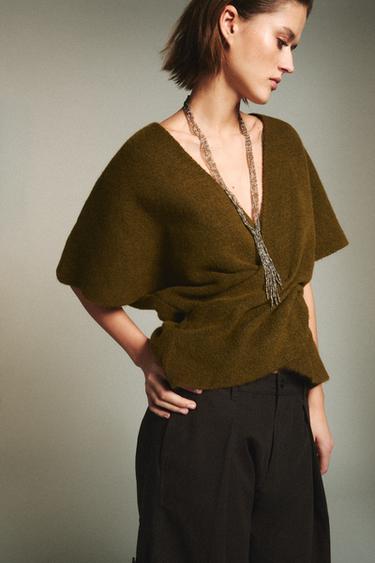 Zara {名称} - {颜色}