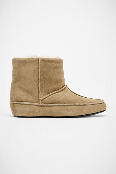 SOFT LEATHER ANKLE BOOTS - Beige by Zara