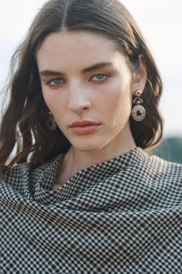 Zara {名称} - {颜色} - 0 图片