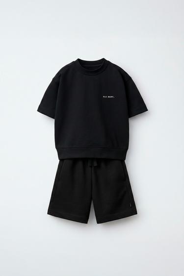 Zara {名称} - {颜色}