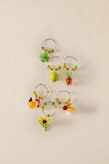 Zara {名称} - {颜色}