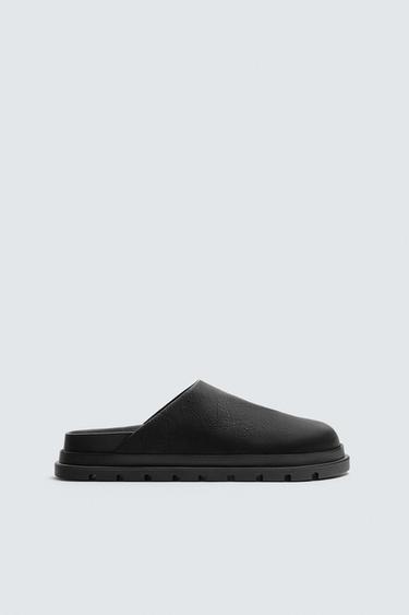 CHUNKY CLOGS - Black by Zara