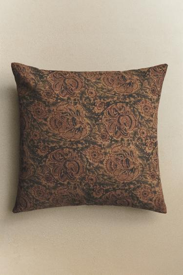 FLORAL CUSHION COVER - Pink by Zara