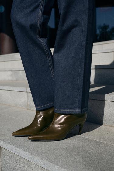 LEATHER CURVED HEEL ANKLE BOOTS - Green by Zara