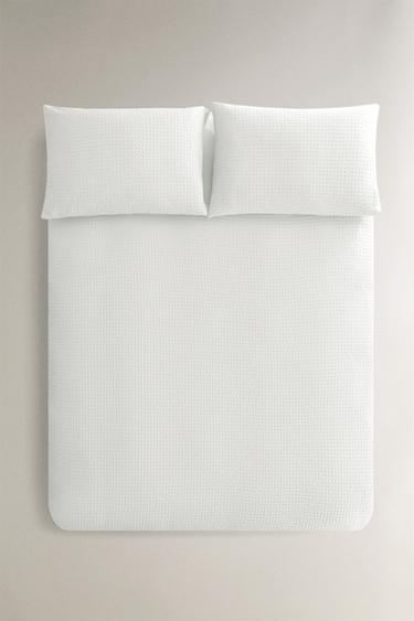 WAFFLE-KNIT DUVET COVER - White by Zara