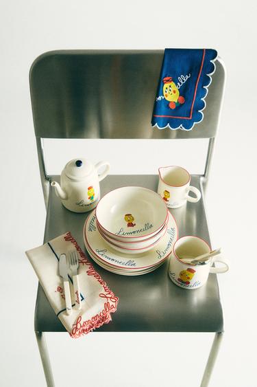 Zara {名称} - {颜色}