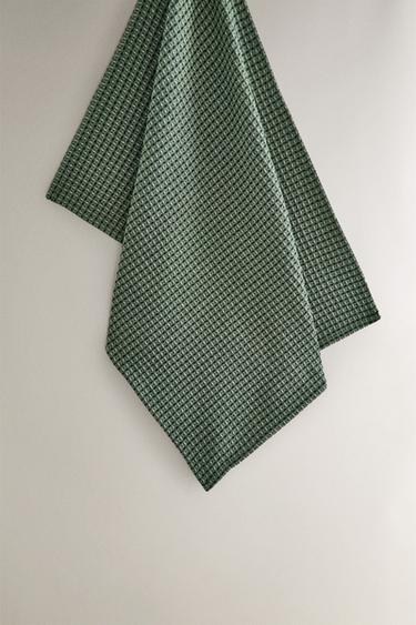 COTTON WAFFLE-KNIT CHRISTMAS TEA TOWEL - Green by Zara