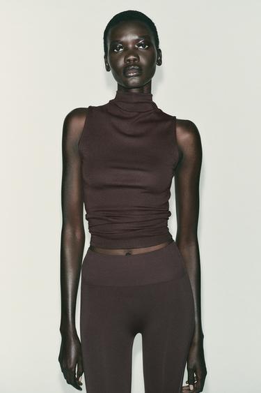 SLEEVELESS TOP - Burgundy by Zara