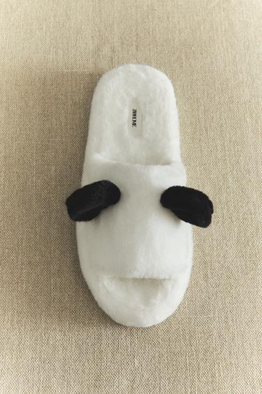 FAUX FUR PANDA SLIPPERS - White by Zara