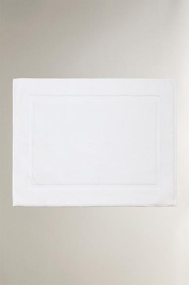 NON-SLIP SOFT TERRY BATH MAT - White by Zara
