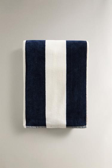 VELOUR BEACH TOWEL WITH WIDE STRIPES - Ecru / Navy by Zara