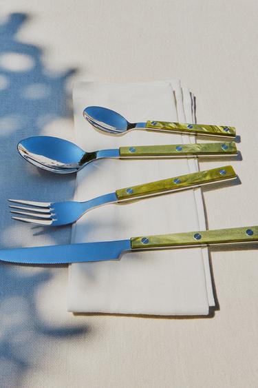 4-PIECE CUTLERY SET WITH ACRYLIC HANDLE - GREEN by Zara