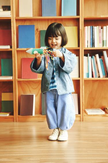 Zara {名称} - {颜色}