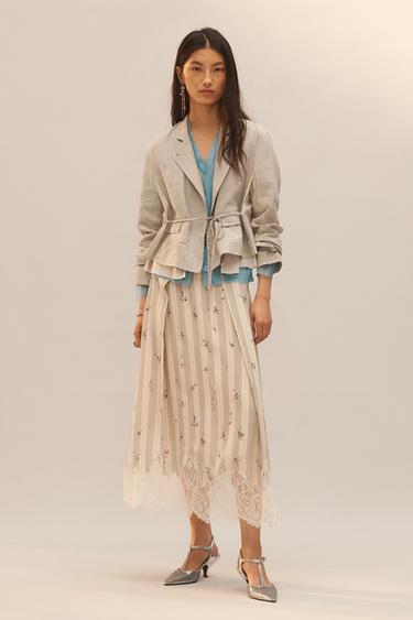 Zara {名称} - {颜色}