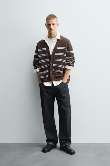 Zara {名称} - {颜色}