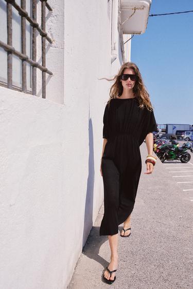 LONG KNIT DRESS WITH GATHERED WAIST - Black by Zara