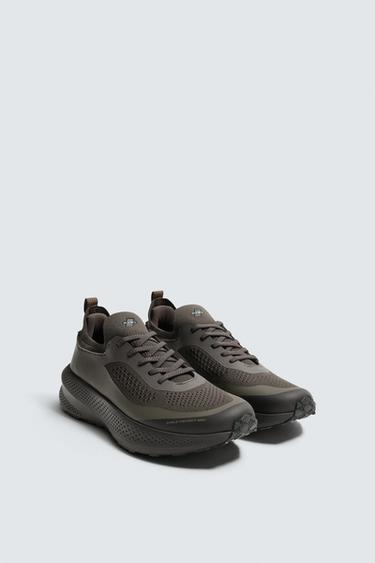RUNNING SHOE - Brown by Zara