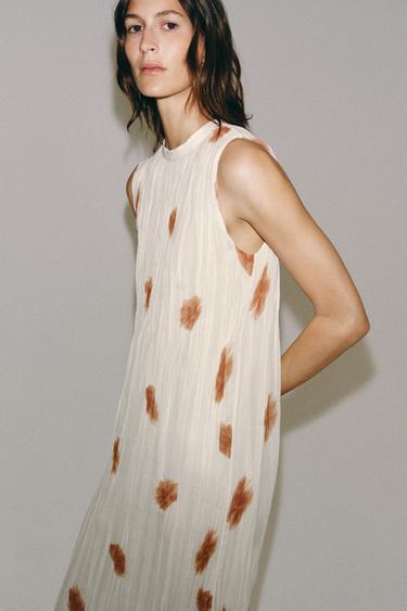 Zara {名称} - {颜色} - 0 图片
