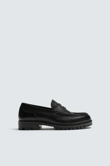 LEATHER LOAFERS WITH TRACK SOLE - Black by Zara