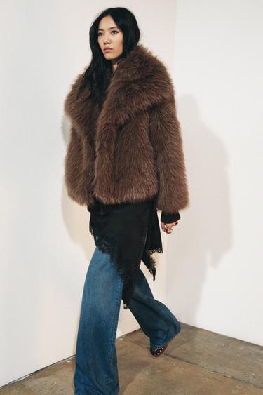 SHORT FAUX FUR COAT ZW COLLECTION - Brown by Zara