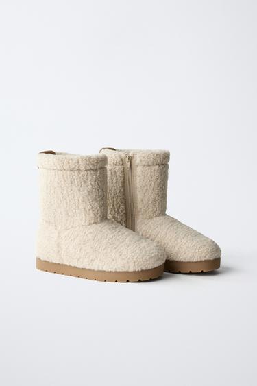 FAUX SHEARLING ANKLE BOOTS - Ecru White by Zara