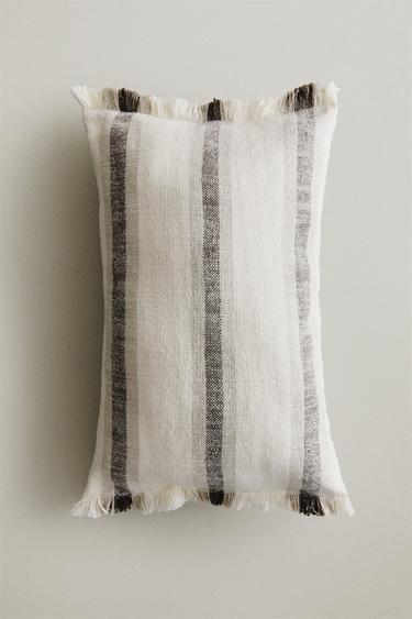 STRIPED CUSHION COVER WITH FRINGING - Stripes by Zara
