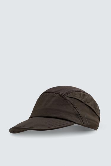 LIMITED EDITION PERFORATED TECHNICAL CAP - Brown by Zara