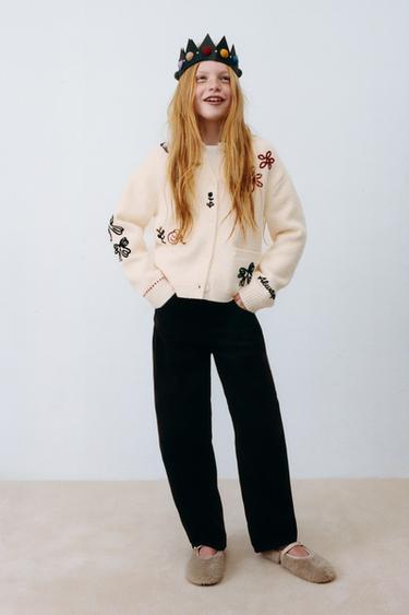 Zara {名称} - {颜色}