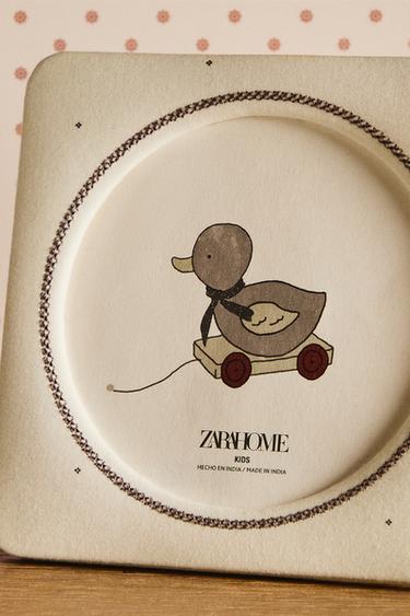 Zara {名称} - {颜色}